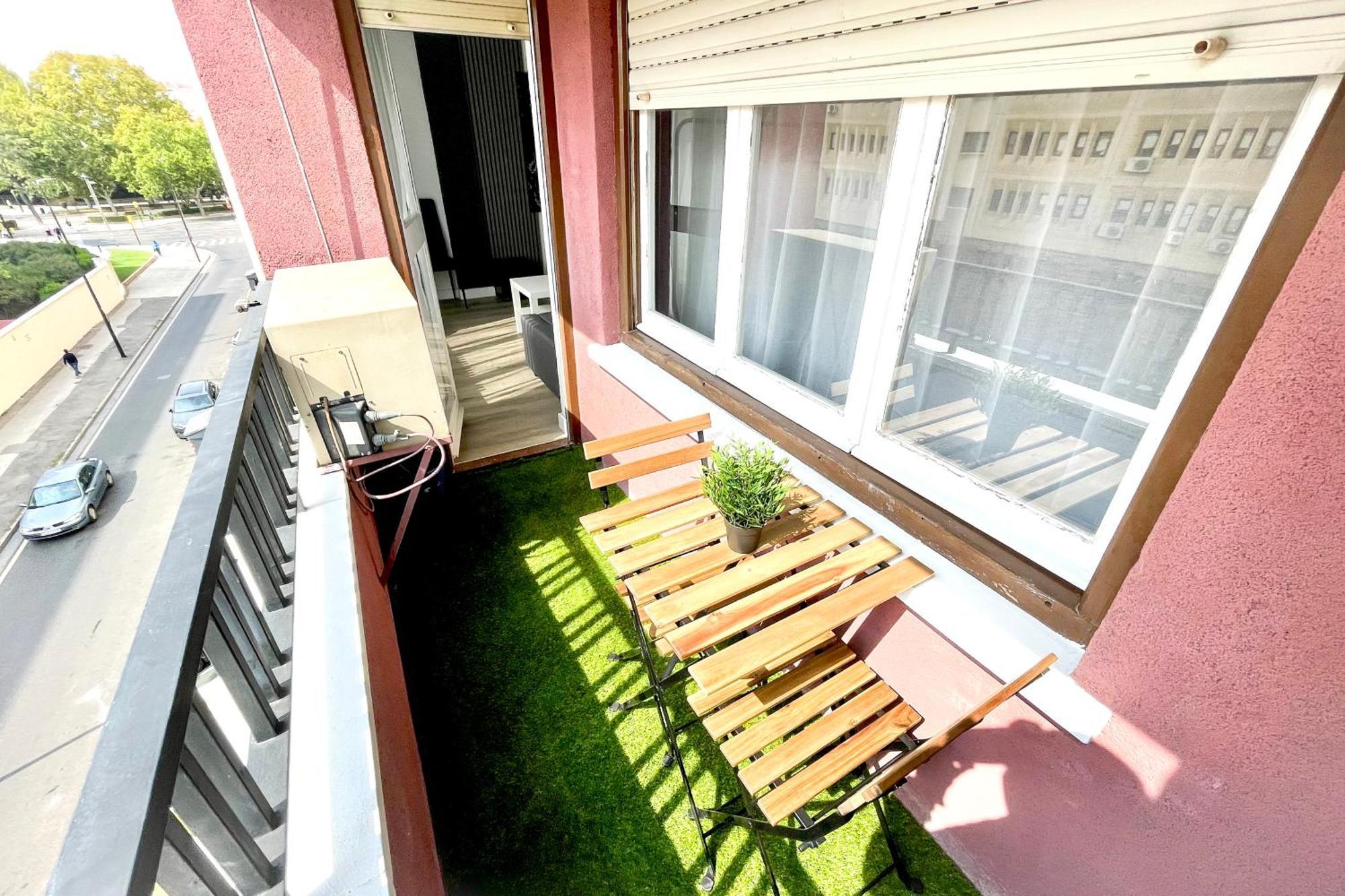 San Fernando Del Pilar Turistea Apartment Сарагоса Екстериор снимка